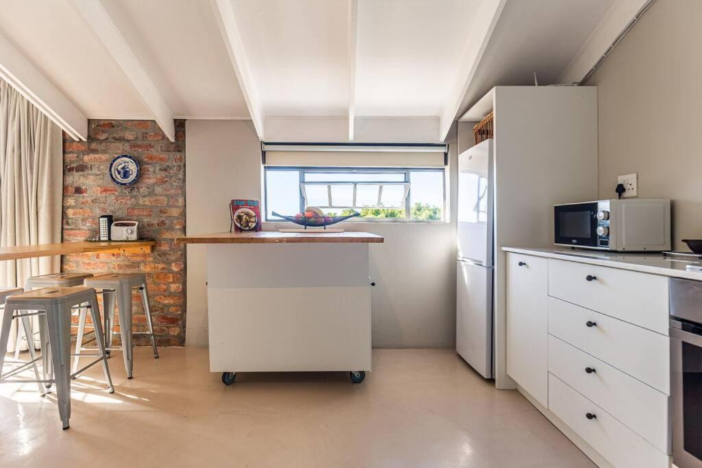 Star Fish Kalk Bay Apartment