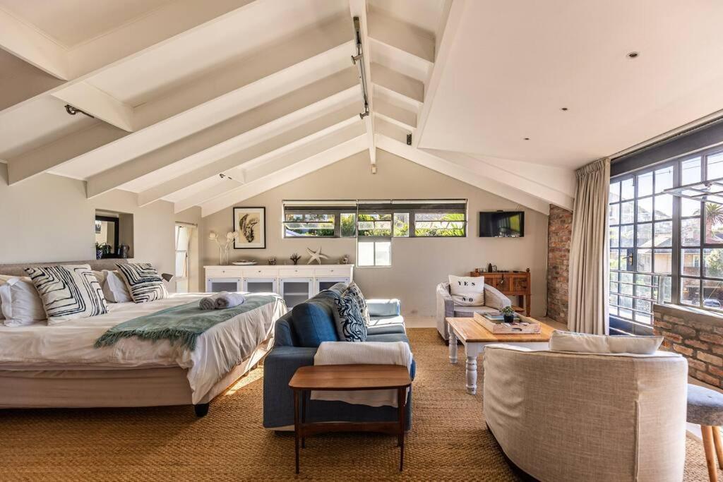 Star Fish Kalk Bay Apartment